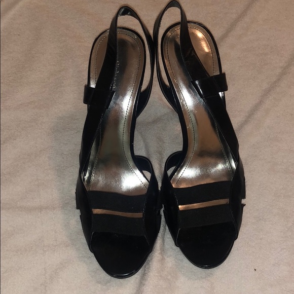 Black high heels sandals.Size 10 - Picture 3 of 5